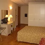 Terminal Hotel