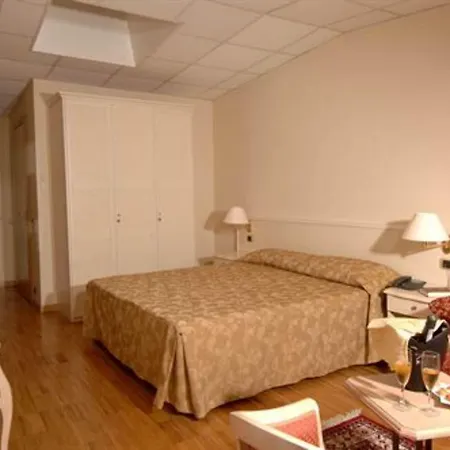 Terminal Hotel 3*