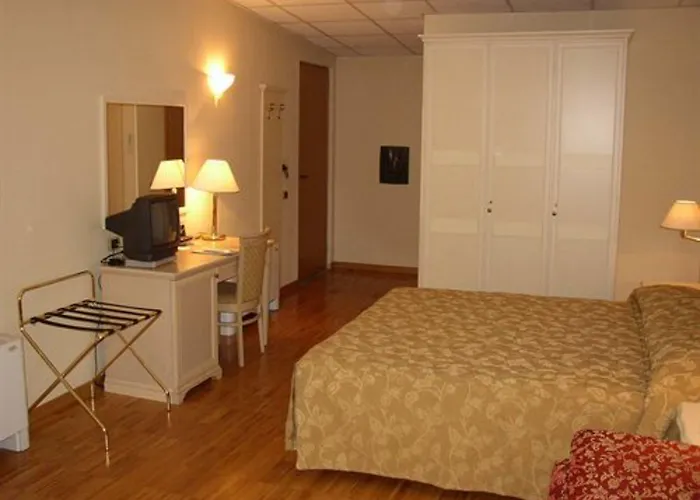 Terminal Hotel