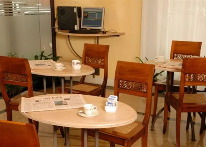 Hotel Terminal 3*
