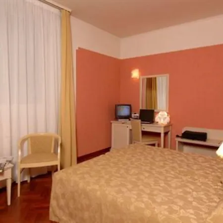 ホテル テルミナル ミラノ